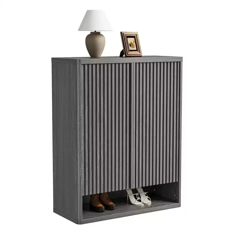 Scarpiera da 80 cm con ripiani regolabili, mobile portascarpe in legno con ante scanalate per ingresso e soggiorno