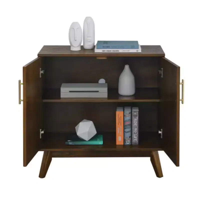 Madia a 2 ante con gambe in legno massello e maniglie dorate, stile Mid-Century Modern, 81 cm