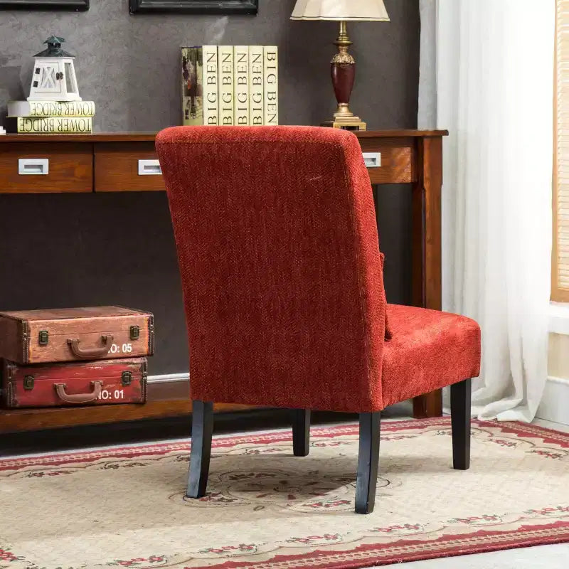 Poltroncina moderna senza braccioli in ciniglia con cuscino e gambe in legno massello – Sedia laterale a seduta profonda