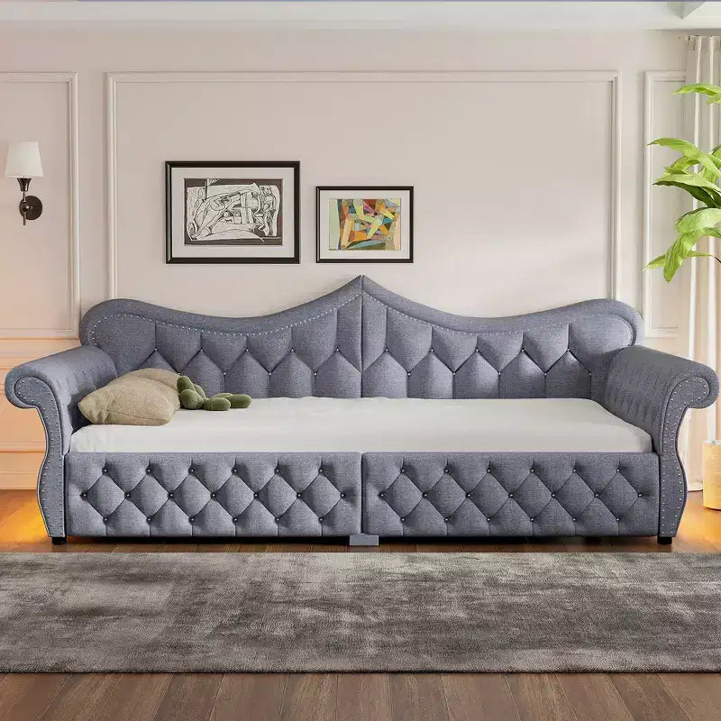 Letto a Divano Imbottito Queen Size con Illuminazione a LED – Rifinitura con Borchie, Schienale in Lino Trapuntato, Capacità 272 kg